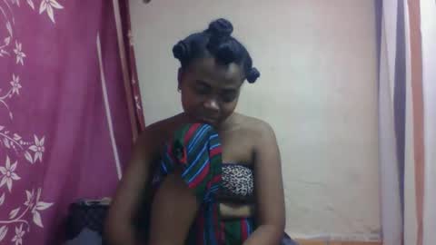 nilah online show from September 30, 2025, 10:09 am