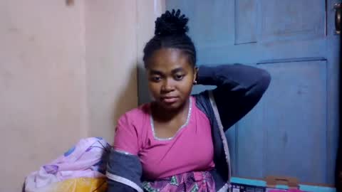 Snapshot of nilahmarie chatting on July 10, 2026, 10:12 pm nilah online show from July 10, 2026, 10:12 pm