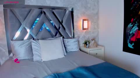 Nils online show from November 14, 2025, 5:06 am