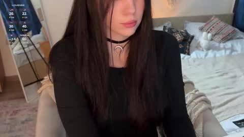 Jennet online show from October 1, 2025, 3:07 pm