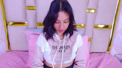 Nina Carther online show from March 31, 2026, 10:59 am