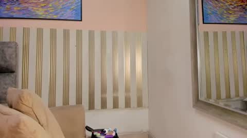 Snapshot of nina_glow_ chatting on June 13, 2026, 11:19 am nina_glow_ online show from June 13, 2026, 11:19 am