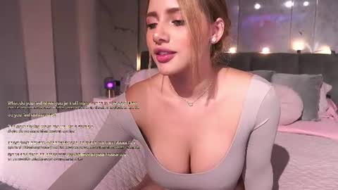 Snapshot of nina_mon chatting on June 11, 2026, 3:48 am Angie online show from June 11, 2026, 3:48 am