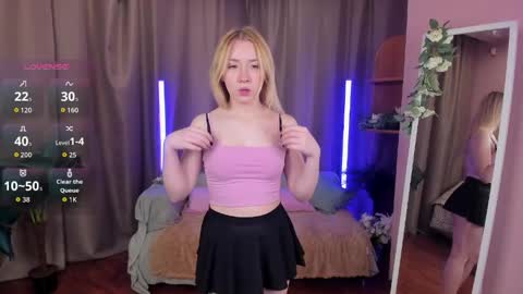 Snapshot of nina_original chatting on May 20, 2026, 2:07 am Nina online show from May 20, 2026, 2:07 am