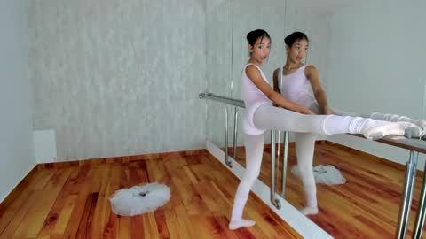 Natalia  FOLLOW ME ----  nathy po online show from January 31, 2025, 11:35 pm