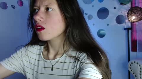 Nina Roser online show from September 22, 2025, 12:51 pm