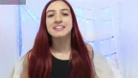 Snapshot of ninaa_fox chatting on May 25, 2026, 8:48 pm Ninaa fox online show from May 25, 2026, 8:48 pm