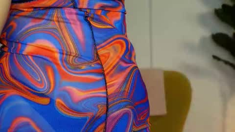 NinaCrystal online show from March 6, 2026, 8:44 am