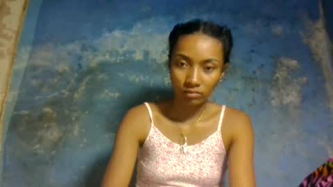 Snapshot of ninaeaa chatting on July 3, 2026, 10:10 am ninaeaa online show from July 3, 2026, 10:10 am