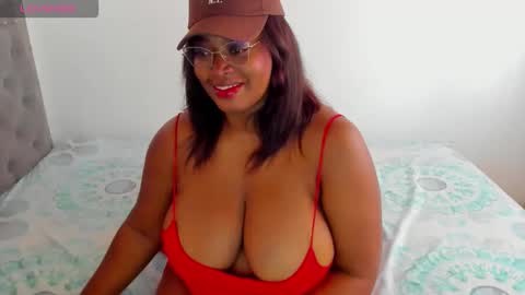 Valentina online show from February 12, 2026, 3:51 pm