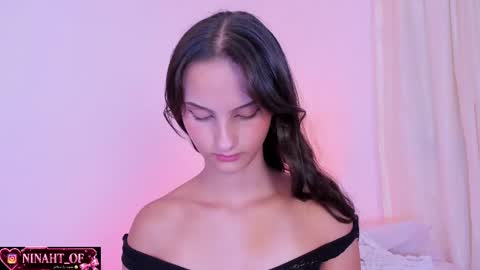 ninahtx online show from May 18, 2026, 9:31 pm