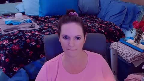 Snapshot of ninajaymes chatting on October 2, 2025, 11:23 pm Nina Jaymes online show from October 2, 2025, 11:23 pm