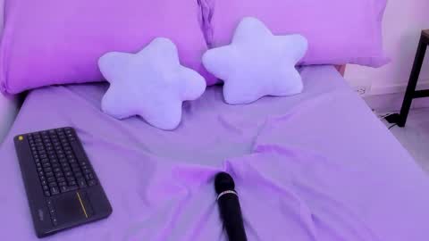 Nina online show from May 10, 2026, 4:39 am