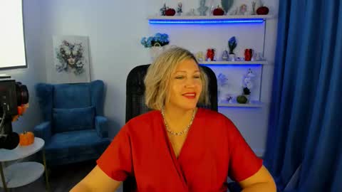 ninastarle online show from October 19, 2025, 4:35 am