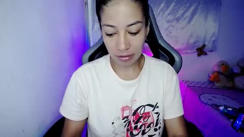 Snapshot of ninatinydoll1 chatting on February 15, 2026, 11:19 am ninatinydoll1 online show from February 15, 2026, 11:19 am