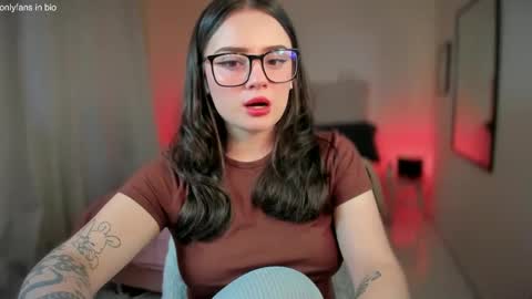 ninavolkov online show from February 6, 2025, 10:32 pm