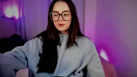 ninavolkov online show from October 15, 2025, 10:21 pm