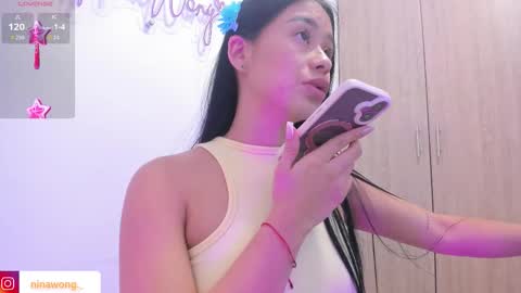 Nina online show from February 3, 2026, 7:19 pm