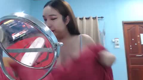 ninew online show from October 8, 2025, 1:25 am