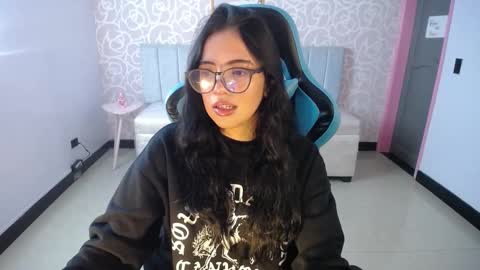 Ninfa  online show from February 20, 2025, 11:09 am