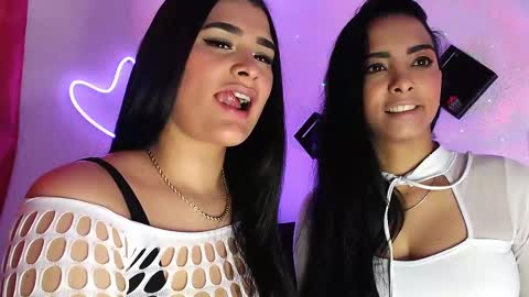 Snapshot of ninoska_14 chatting on March 8, 2025, 5:43 pm Agatha love online show from March 8, 2025, 5:43 pm
