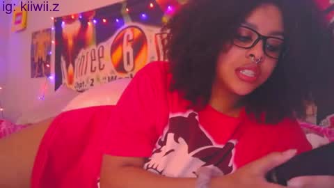 kiwi online show from February 15, 2025, 5:51 am