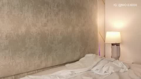 nioki_ online show from March 24, 2026, 3:44 am