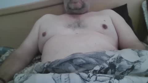 nipplepainslut007 online show from September 13, 2025, 11:37 pm