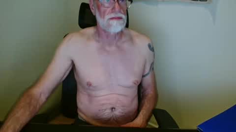 Nipplessilverdad online show from March 9, 2025, 9:57 pm