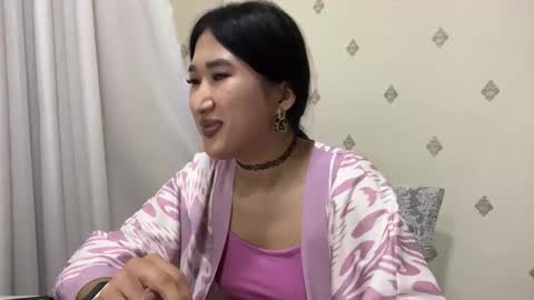 niravoid online show from September 12, 2025, 7:47 pm