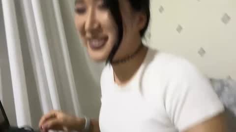 niravoid online show from September 13, 2025, 7:46 pm