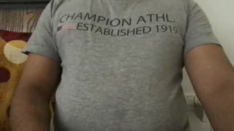 nishantsaraswat268 online show from February 9, 2025, 6:22 am