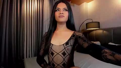 Snapshot of nishitatoe chatting on February 4, 2025, 8:13 am nishi online show from February 4, 2025, 8:13 am