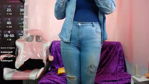 Niuk online show from January 8, 2025, 7:24 pm