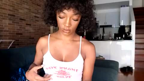 NIVIA WOLFE online show from May 3, 2026, 11:22 pm