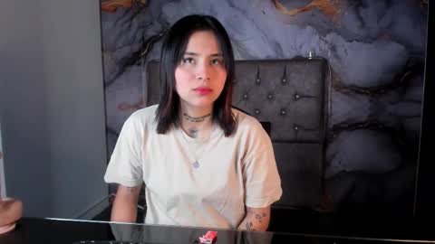 Nixie online show from September 27, 2025, 3:22 am