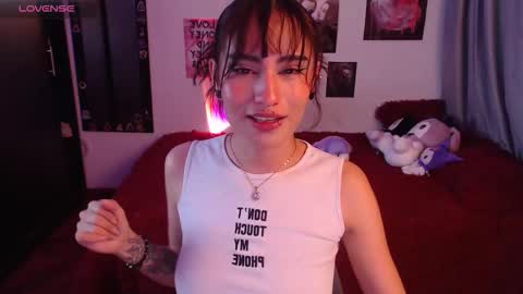 Nixxie  online show from September 23, 2025, 3:20 am