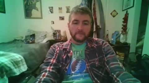 njoefats420 online show from April 15, 2026, 2:40 am