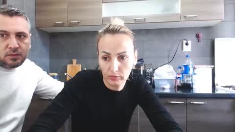 no_limit_coupl3 online show from October 1, 2025, 10:43 am