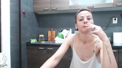 no_limit_coupl3 online show from October 4, 2025, 5:16 am