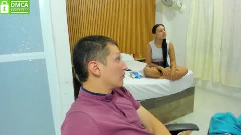 Emma - Mike online show from October 2, 2025, 9:49 am