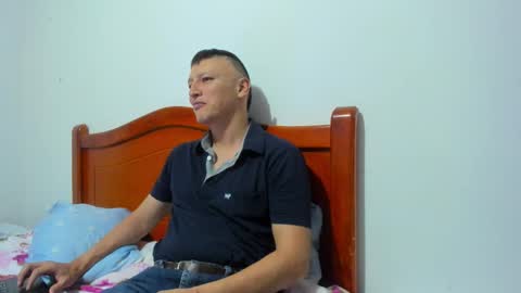 Emma - Mike online show from October 21, 2025, 3:40 am