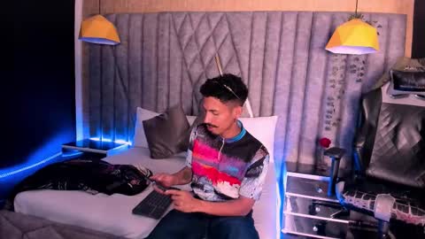 Snapshot of noaahtylor chatting on February 28, 2026, 7:48 pm Noah online show from February 28, 2026, 7:48 pm