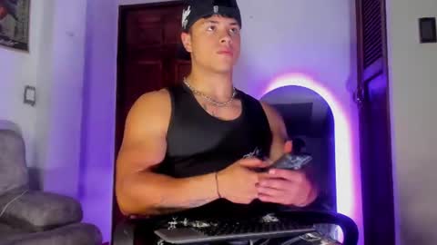 Snapshot of noah_223 chatting on June 23, 2026, 2:31 am noah_223 online show from June 23, 2026, 2:31 am