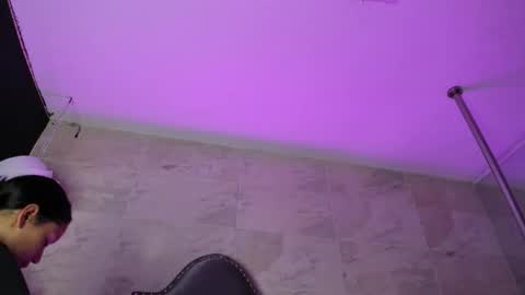 Zoe  online show from April 22, 2026, 3:09 am