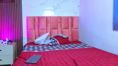 noah beenett online show from November 6, 2025, 3:51 am