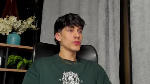 Snapshot of noah_brigth chatting on February 16, 2025, 2:09 am Noah Brigth online show from February 16, 2025, 2:09 am