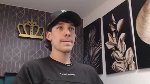 Snapshot of noah_brigth chatting on March 5, 2025, 3:08 am Noah Brigth online show from March 5, 2025, 3:08 am