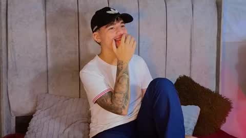 NOAH  online show from February 11, 2025, 2:03 am