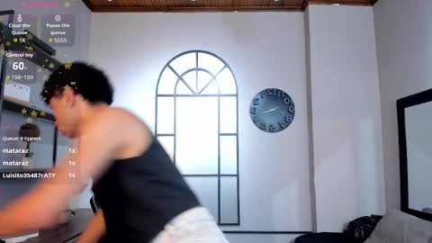 noah_dupont_ online show from February 8, 2026, 11:57 am